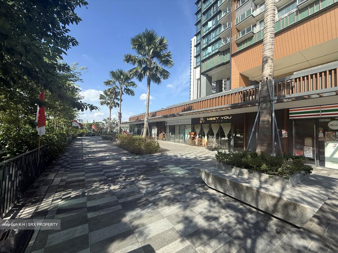 Normanton Park (D5), Retail #465582981